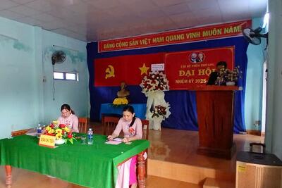 Đại hội chi bộ thôn Phú Long nhiệm kỳ 2025 -2027.